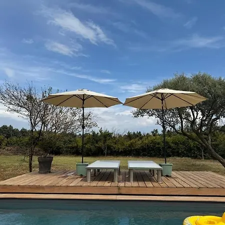 Nyaraló Avec Piscine